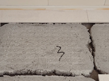 厨房墙面砖空鼓有什么影响吗(厨房墙砖空鼓严重会掉下来吗?)